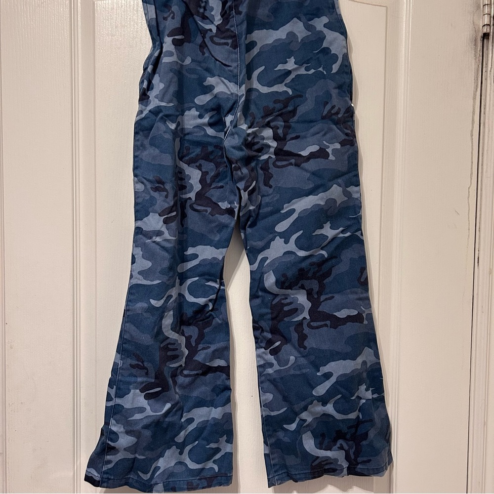 Jacob Jr kid size 14 CAMO pants